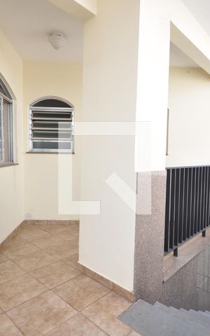 Casa para alugar com 600m², 3 quartos e 6 vagasQuintal