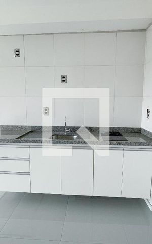 Studio para alugar com 29m², 1 quarto e sem vaga Studio para alugar com 29m², 1 quarto e sem vagaCozinha