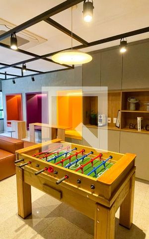 Studio para alugar com 29m², 1 quarto e sem vaga Studio para alugar com 29m², 1 quarto e sem vagaSala de Jogos
