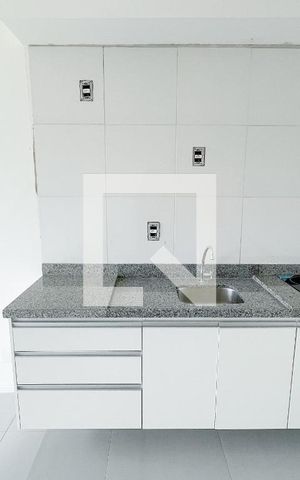 Studio para alugar com 29m², 1 quarto e sem vaga Studio para alugar com 29m², 1 quarto e sem vagaCozinha