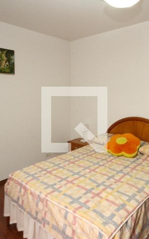Casa para alugar com 400m², 3 quartos e 3 vagas Casa para alugar com 400m², 3 quartos e 3 vagasQuarto 03