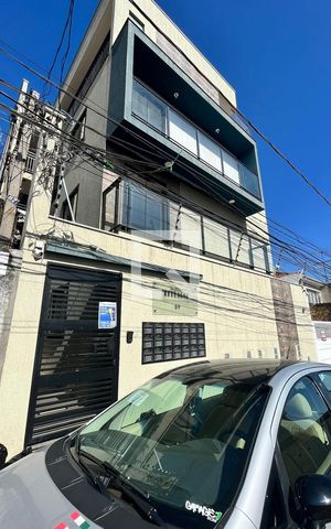 Studio à venda com 30m², 0 quarto e sem vaga Studio à venda com 30m², 0 quarto e sem vagaFachada