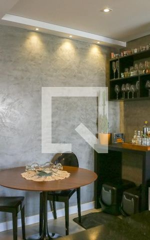 Apartamento à venda com 69m², 2 quartos e 1 vaga Apartamento à venda com 69m², 2 quartos e 1 vagaSala