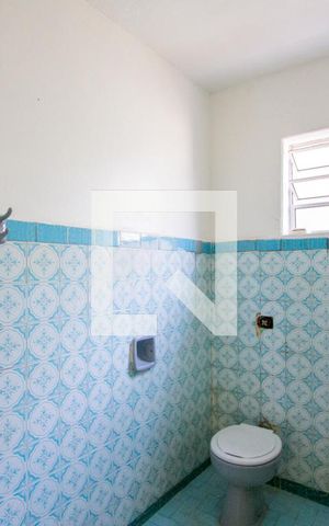 Casa para alugar com 56m², 1 quarto e sem vagaBanheiro