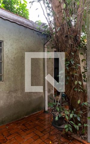 Casa para alugar com 525m², 3 quartos e 2 vagas Casa para alugar com 525m², 3 quartos e 2 vagasQuintal