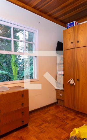 Casa para alugar com 525m², 3 quartos e 2 vagas Casa para alugar com 525m², 3 quartos e 2 vagasQuarto 2