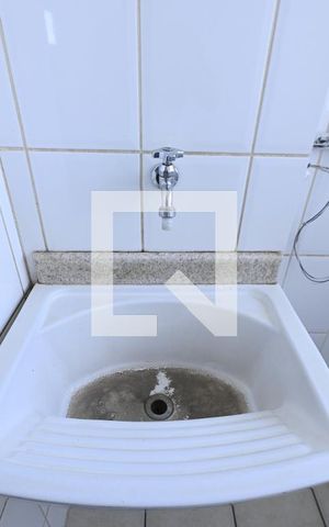 Apartamento à venda com 80m², 3 quartos e 1 vaga Apartamento à venda com 80m², 3 quartos e 1 vagaÁrea de Serviço