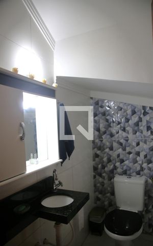 Casa para alugar com 60m², 2 quartos e 1 vagaLavabo