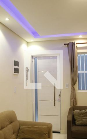 Casa para alugar com 60m², 2 quartos e 1 vagaSala