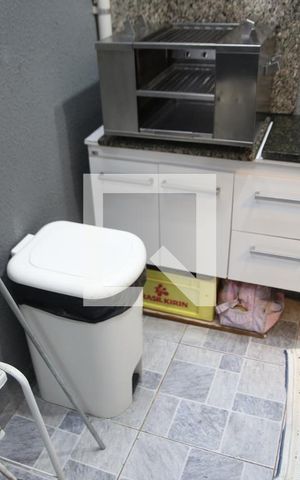 Casa para alugar com 60m², 2 quartos e 1 vagaArea de serviço