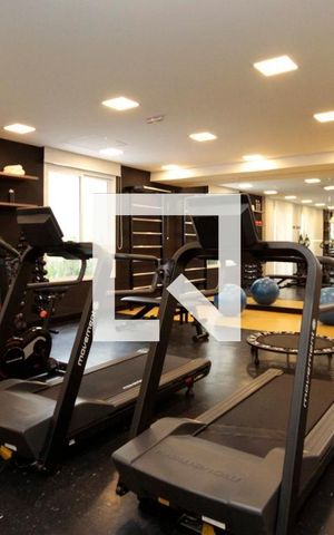 Studio à venda com 36m², 1 quarto e 1 vaga Studio à venda com 36m², 1 quarto e 1 vagaÁrea Comum - Academia