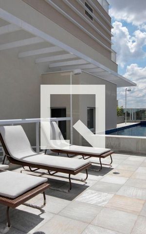 Studio à venda com 36m², 1 quarto e 1 vaga Studio à venda com 36m², 1 quarto e 1 vagaÁrea Comum - Piscina