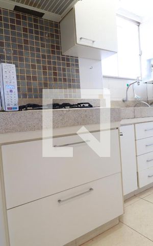 Apartamento para alugar com 60m², 1 quarto e sem vagaCozinha e Área de Serviço