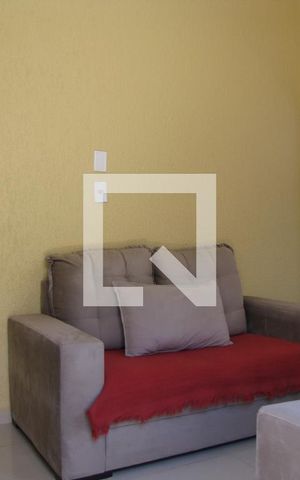 Casa à venda com 215m², 2 quartos e 2 vagasSala