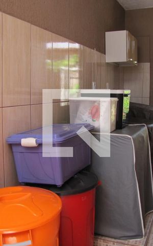 Casa à venda com 215m², 2 quartos e 2 vagasÁrea de Serviço