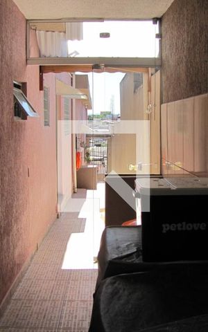 Casa à venda com 215m², 2 quartos e 2 vagasÁrea de Serviço