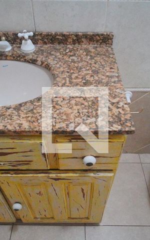 Apartamento à venda com 270m², 3 quartos e 2 vagasBanheiro 1