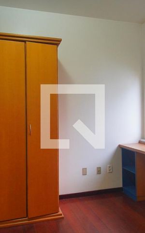 Apartamento à venda com 270m², 3 quartos e 2 vagasQuarto 2