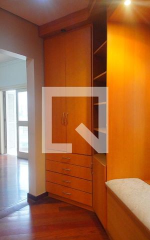 Apartamento à venda com 270m², 3 quartos e 2 vagasCloset do Quarto 1