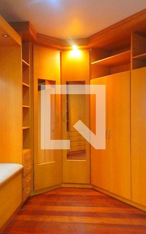 Apartamento à venda com 270m², 3 quartos e 2 vagasCloset do Quarto 1