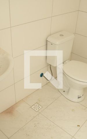 Casa para alugar com 80m², 2 quartos e 3 vagasBanheiro
