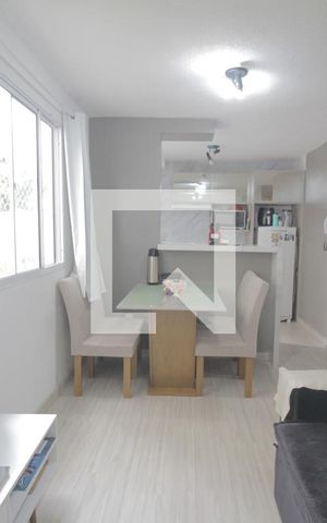 Apartamento para alugar com 44m², 2 quartos e 1 vagaSala