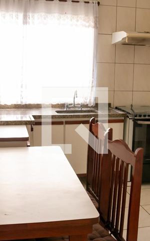 Apartamento à venda com 71m², 2 quartos e 2 vagas Apartamento à venda com 71m², 2 quartos e 2 vagasCozinha