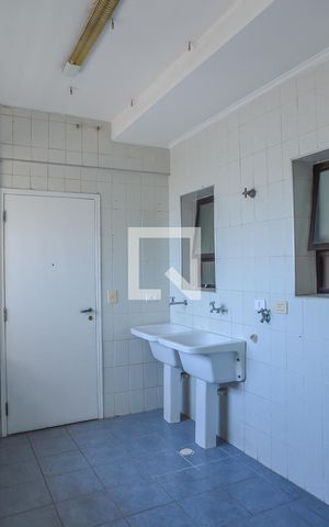 Apartamento à venda com 326m², 3 quartos e 3 vagasÁrea de Serviço