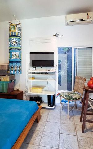Casa à venda com 556m², 3 quartos e 2 vagas Casa à venda com 556m², 3 quartos e 2 vagasSuíte 2