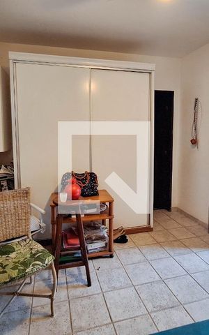 Casa à venda com 556m², 3 quartos e 2 vagas Casa à venda com 556m², 3 quartos e 2 vagasSuíte 2