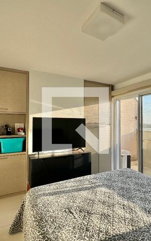 Apartamento à venda com 318m², 5 quartos e 4 vagas Apartamento à venda com 318m², 5 quartos e 4 vagasSuíte 4