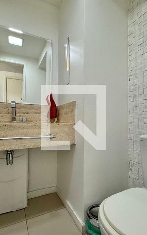 Apartamento à venda com 318m², 5 quartos e 4 vagas Apartamento à venda com 318m², 5 quartos e 4 vagasLavabo