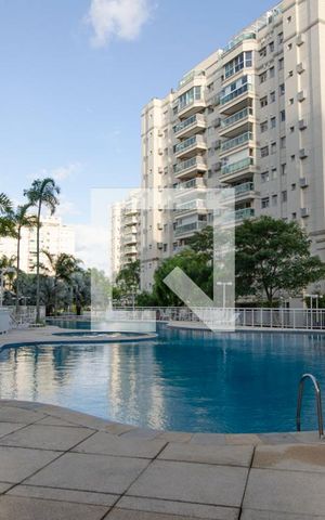 Apartamento à venda com 318m², 5 quartos e 4 vagas Apartamento à venda com 318m², 5 quartos e 4 vagasÁrea comum