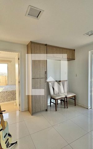 Apartamento à venda com 318m², 5 quartos e 4 vagas Apartamento à venda com 318m², 5 quartos e 4 vagasSala (Cobertura)