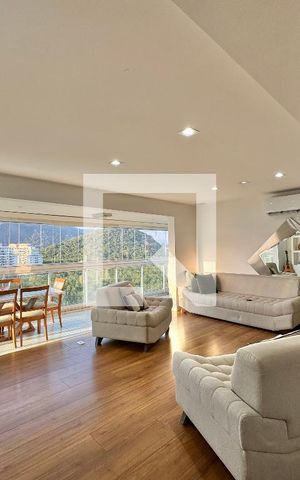 Apartamento à venda com 318m², 5 quartos e 4 vagas Apartamento à venda com 318m², 5 quartos e 4 vagasSala