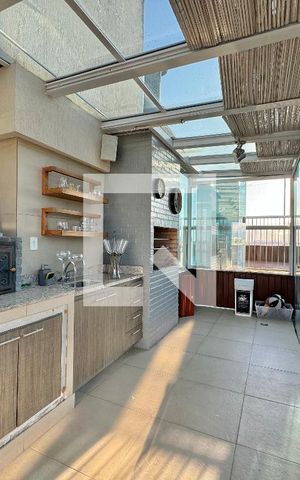 Apartamento à venda com 318m², 5 quartos e 4 vagas Apartamento à venda com 318m², 5 quartos e 4 vagasTerraço - área gourmet