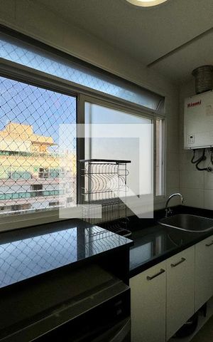 Apartamento à venda com 318m², 5 quartos e 4 vagas Apartamento à venda com 318m², 5 quartos e 4 vagasÁrea de Serviço