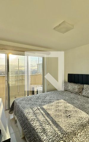 Apartamento à venda com 318m², 5 quartos e 4 vagas Apartamento à venda com 318m², 5 quartos e 4 vagasSuíte 4