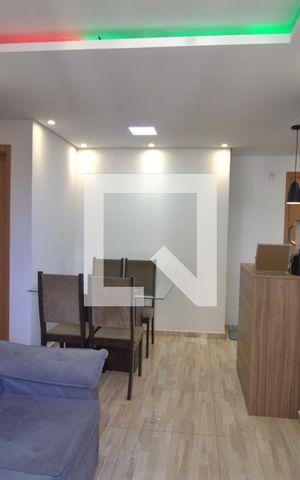 Apartamento à venda com 44m², 2 quartos e 1 vaga Apartamento à venda com 44m², 2 quartos e 1 vagaSala