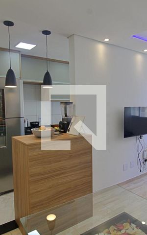 Apartamento à venda com 44m², 2 quartos e 1 vaga Apartamento à venda com 44m², 2 quartos e 1 vagaSala