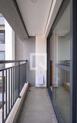 Studio para alugar com 26m², 1 quarto e sem vaga Studio para alugar com 26m², 1 quarto e sem vagaVaranda