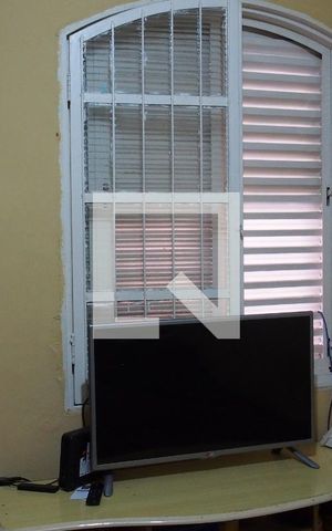 Casa à venda com 220m², 3 quartos e 2 vagasQuarto