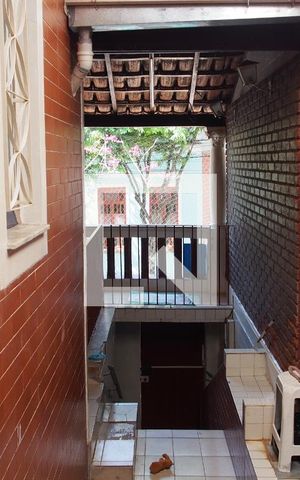 Casa à venda com 220m², 3 quartos e 2 vagasHall de entrada