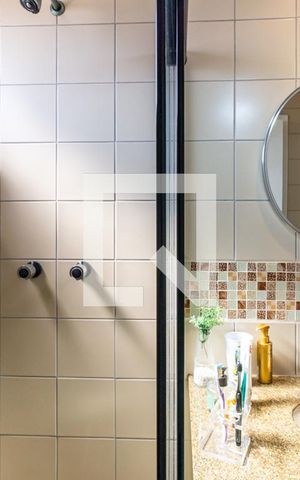 Apartamento à venda com 110m², 2 quartos e 2 vagasSuíte - Banheiro
