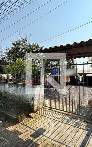 Casa à venda com 92m², 3 quartos e 2 vagasFachada