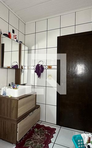Casa à venda com 92m², 3 quartos e 2 vagasBanheiro