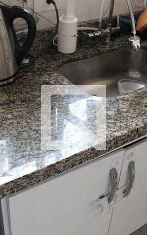 Casa à venda com 240m², 3 quartos e 3 vagasEdicula - Cozinha