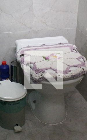 Casa à venda com 240m², 3 quartos e 3 vagasBanheiro Social