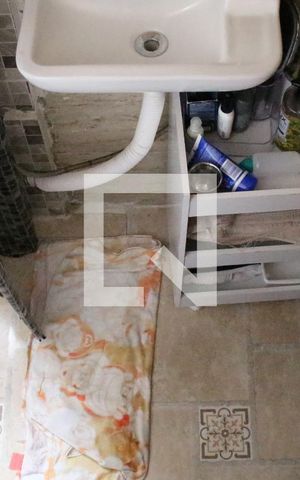 Casa à venda com 240m², 3 quartos e 3 vagasEdicula - Banheiro