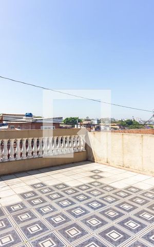 Casa à venda com 165m², 3 quartos e 2 vagas Casa à venda com 165m², 3 quartos e 2 vagasSacada do Quarto 1